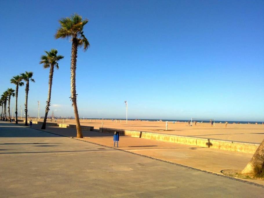 Frente Al Mar En Playa Patacona Appartement